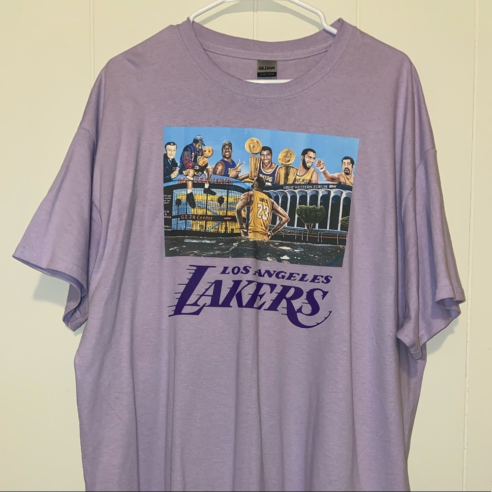 Lakers t shirt